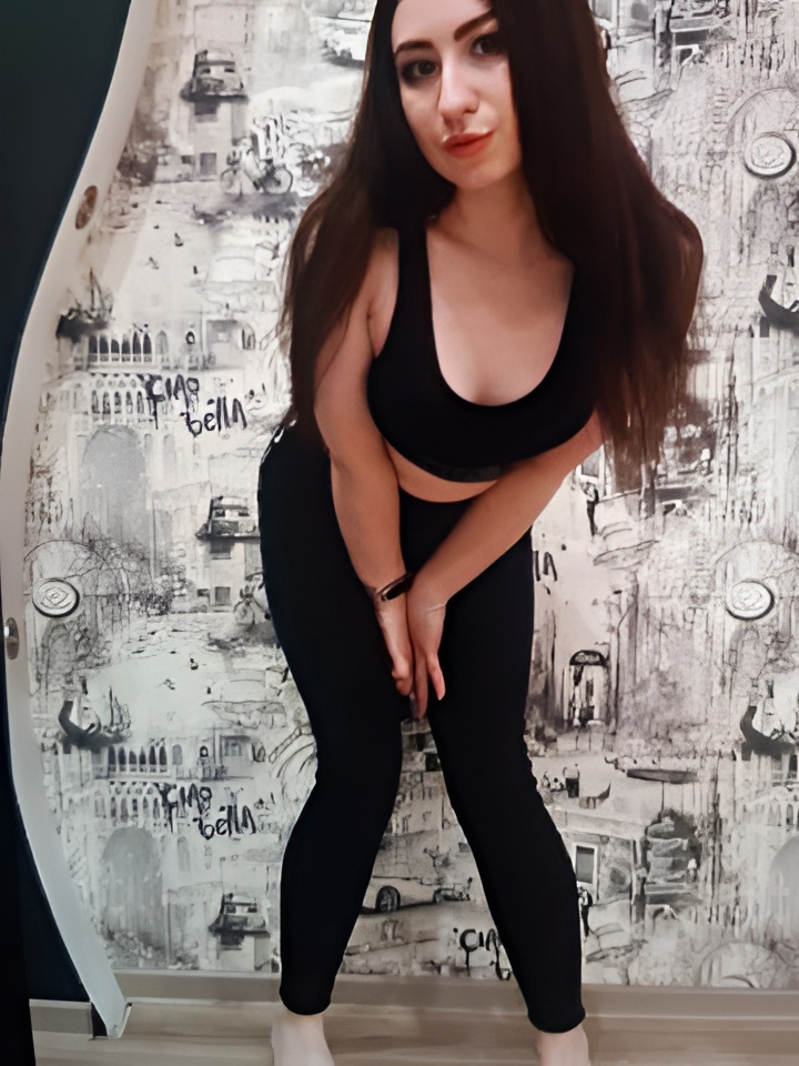 Катенька привлекательная девушка из Черемхово цена от 5000 руб