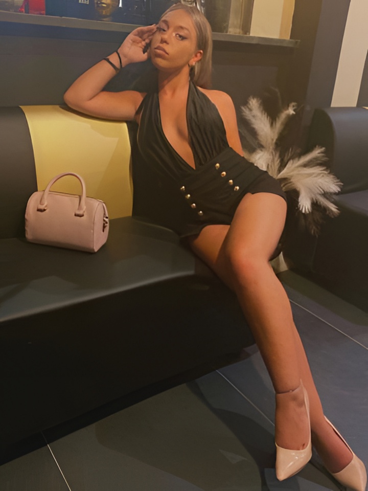 Индивидуалка Кира, доступна для личного знакомства от 1500 руб