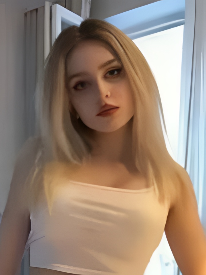 София привлекательная девушка из Черемхово цена от 3000 руб