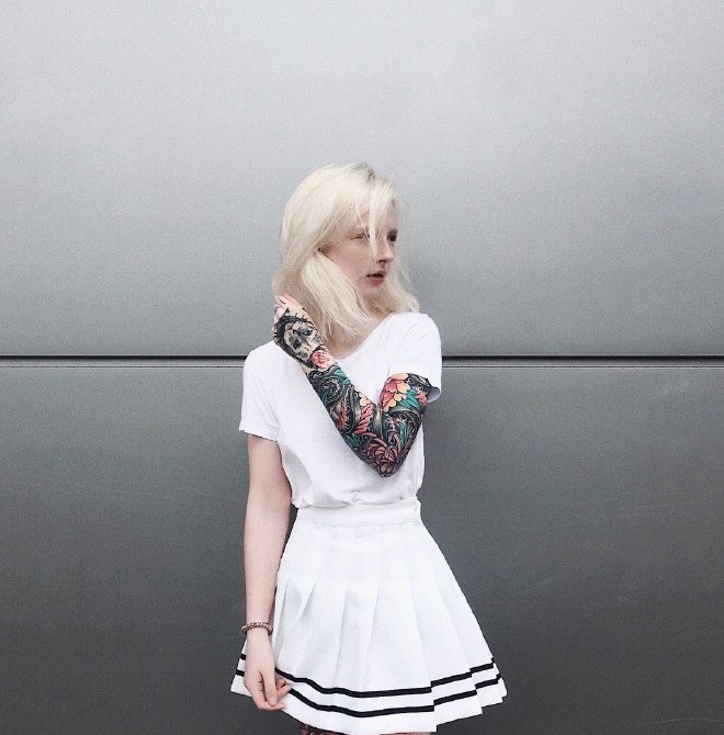 Валя привлекательная девушка из Черемхово цена от 3500 руб